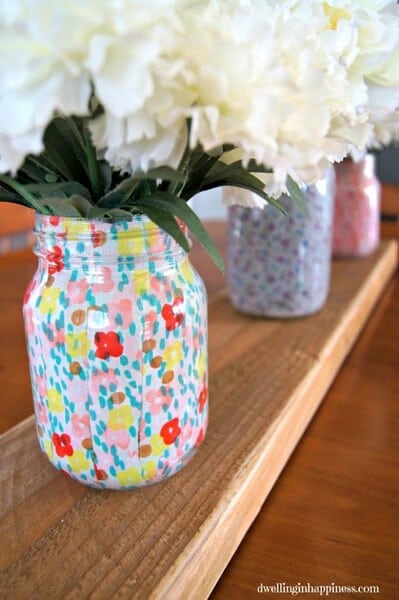 Mason Jar Easter Crafts For Gifts, Decor and More! 1