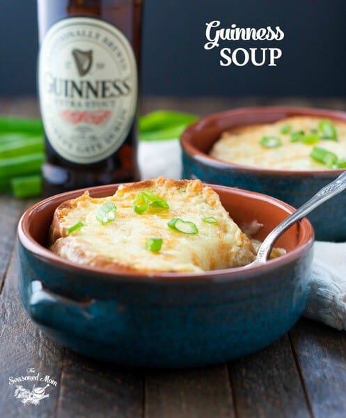 Guinness Soup With Garlic Bread - St. Patrick's Day Dinner Recipes - Delicious Irish Recipes to Celebrate St. Patrick's Day #stpatricksdaydinnerrecipes #stpatricksday #stpaddysday #irishrecipes #dinnerrecipes